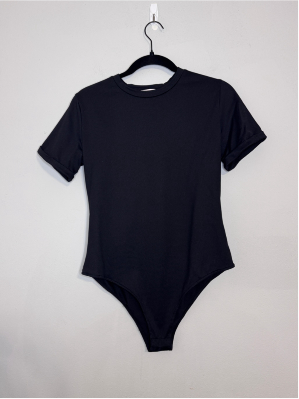 Women's Pink Lily Black Short Sleeve Bodysuit Size M